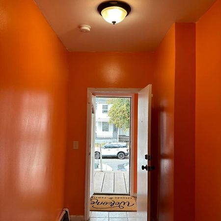 Fidellia Iron Room, Queen Bed Minutes From Newark Liberty International Airport And Newark Penn Station المظهر الخارجي الصورة
