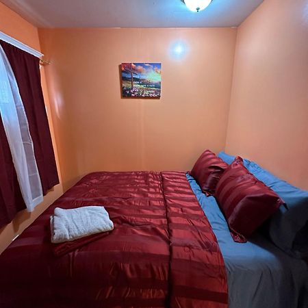 Fidellia Iron Room, Queen Bed Minutes From Newark Liberty International Airport And Newark Penn Station المظهر الخارجي الصورة